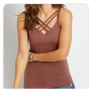 Maurices criss cross tank large